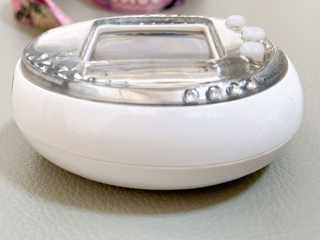 misa様フォロー割専用 たまごっち　IDL 新品電池付き　ストラップ無し