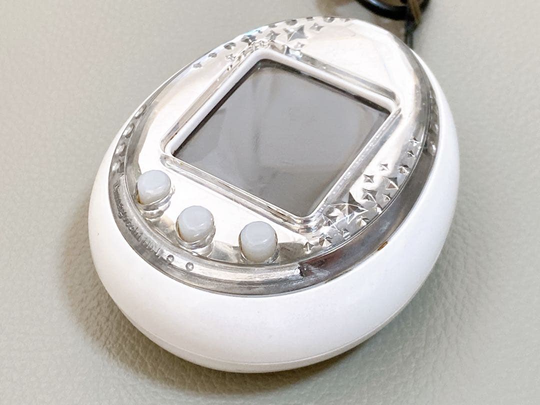 misa様フォロー割専用 たまごっち　IDL 新品電池付き　ストラップ無し