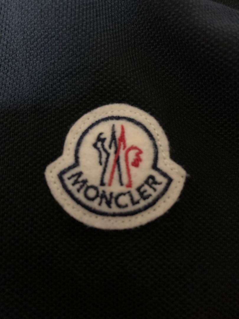 【美品】MONCLER ブラック ポロシャツ