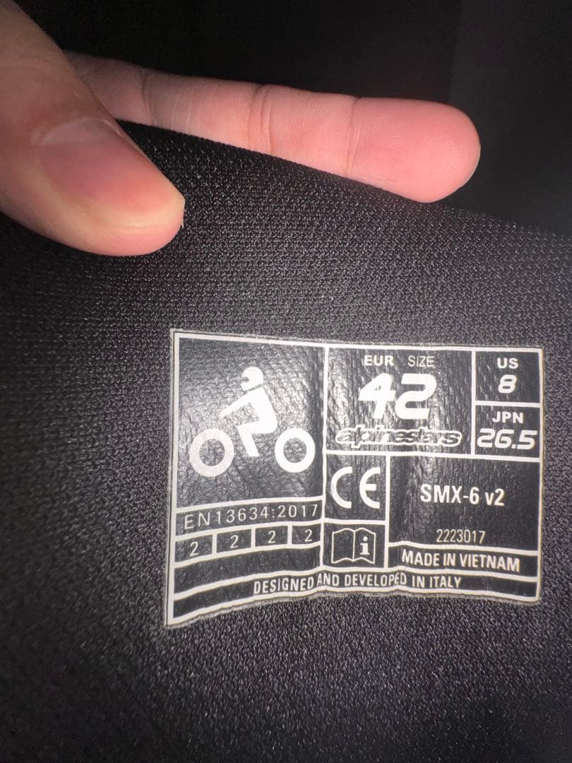 alpinestars SMX-6 V2 42 ブラック・グレー・レッド