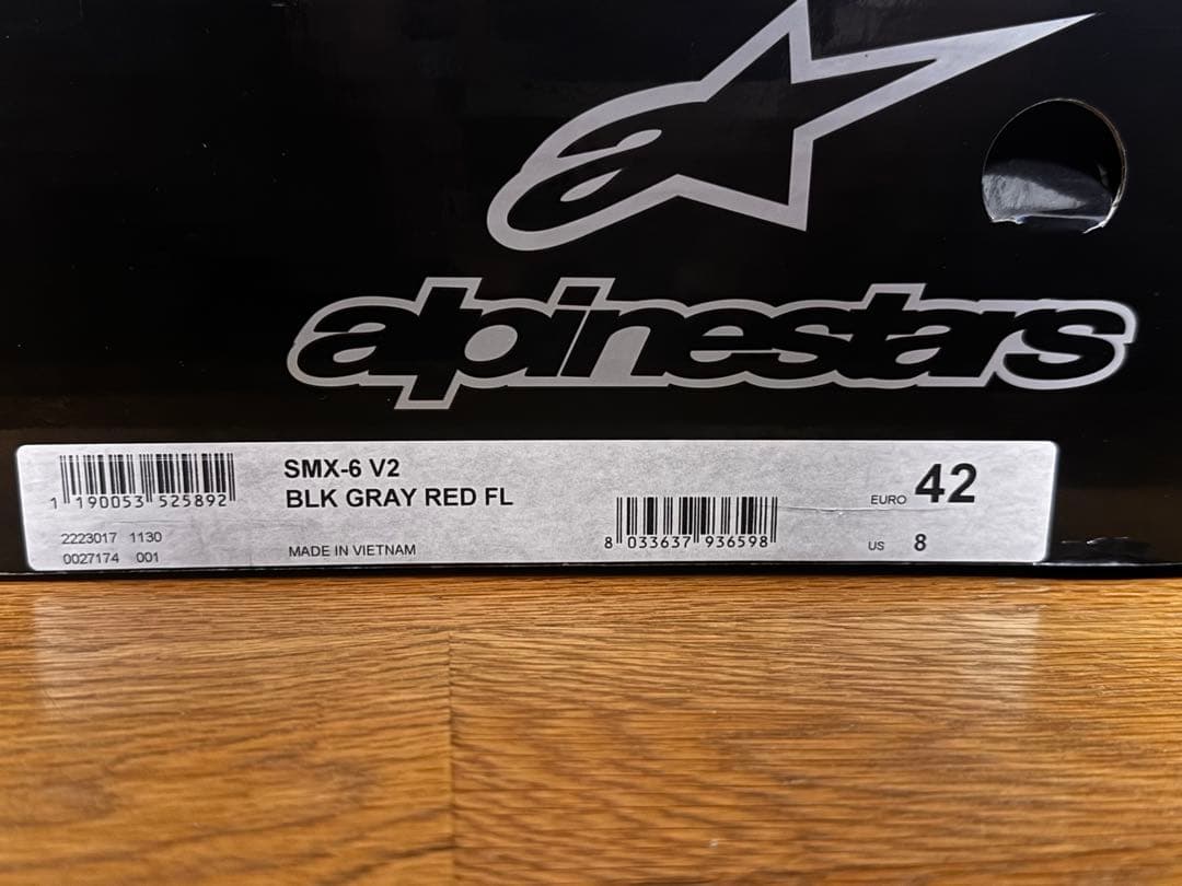 alpinestars SMX-6 V2 42 ブラック・グレー・レッド