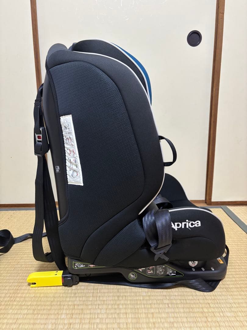 アップリカ⭐︎ジュニアシート⭐︎フォームフィット