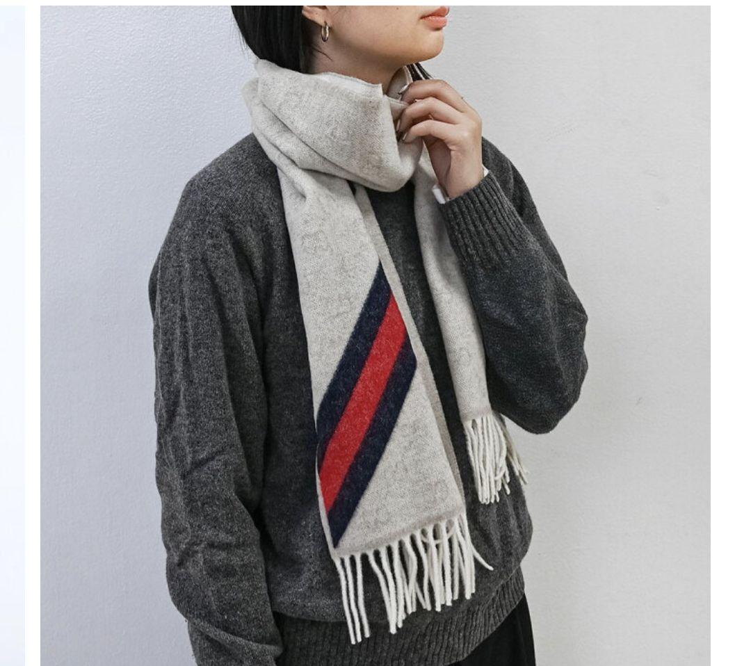 美品GUCCIグッチ　マフラー