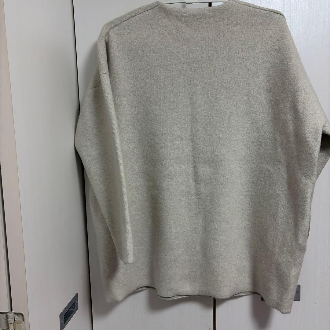 BEARDSLEY ベージュ ノーカラージャケット