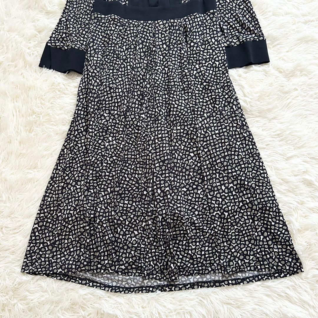 ginga✨マックスマーラ　最高級　白タグ　フレアワンピース　ピンタック