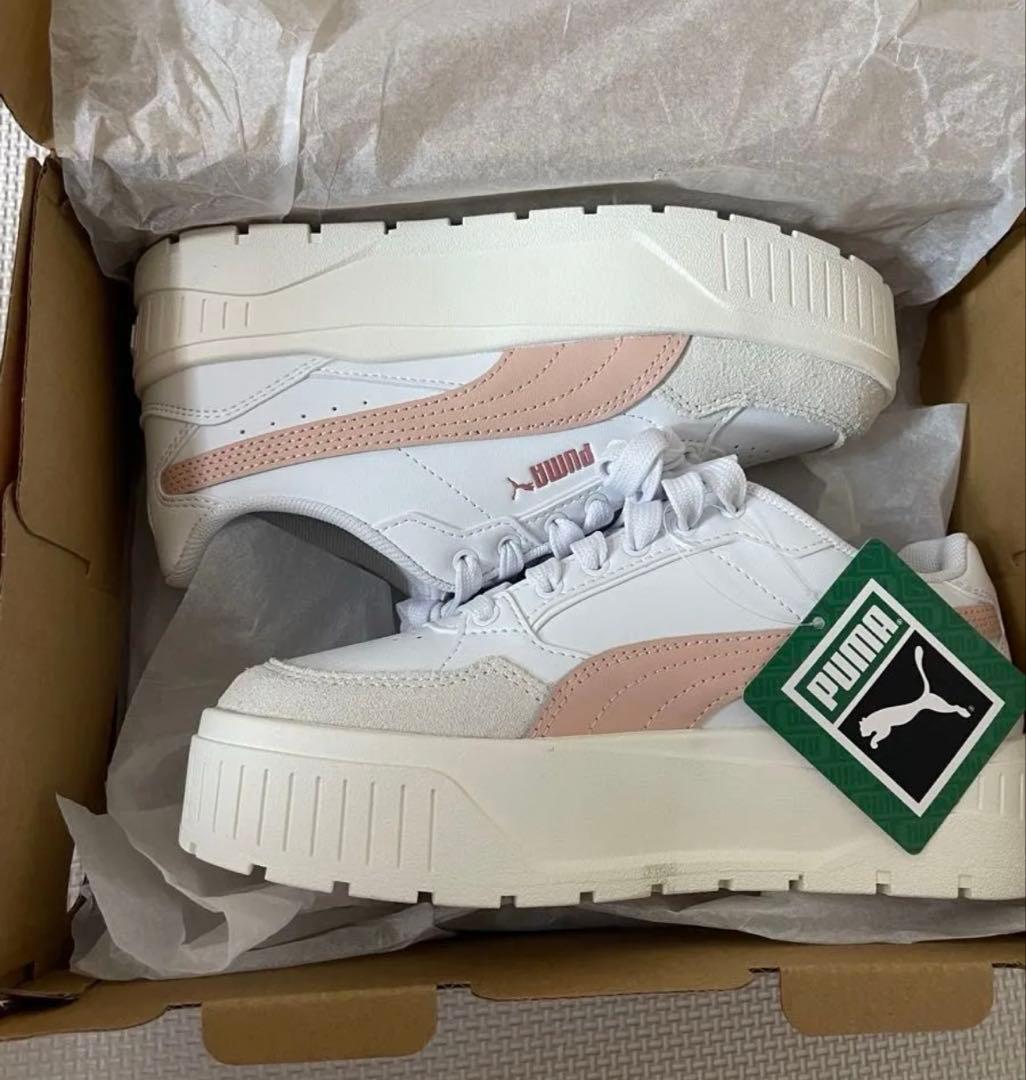 専用　PUMA スニーカー 22.5cm カルメン　ホワイト/ピンク