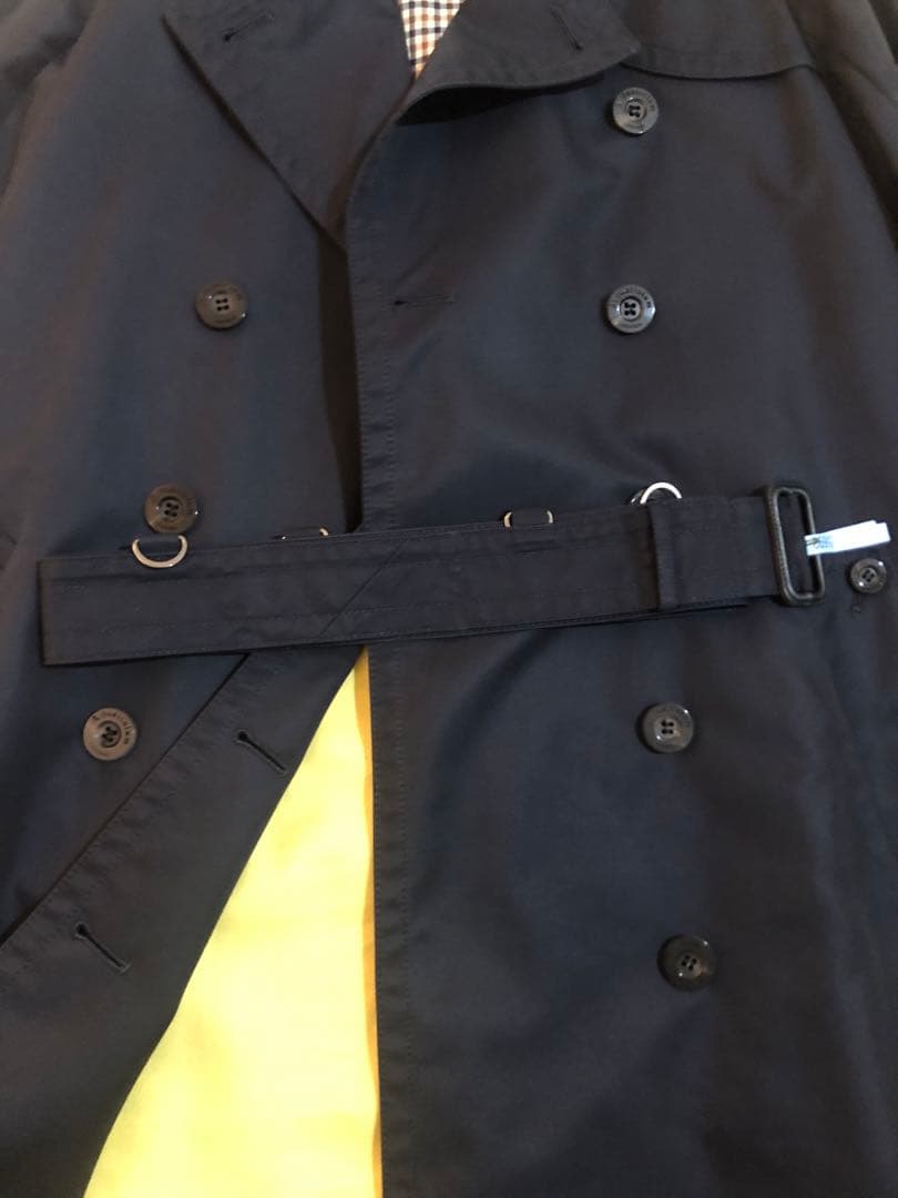 アクアスキュータム　トレンチコート　紺　ネイビー