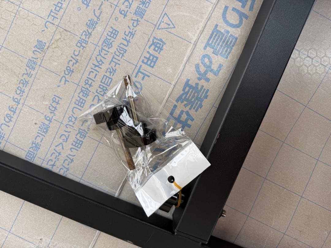 トヨタ　ハイエース　ベッドキット　フレームのみ　ワイド