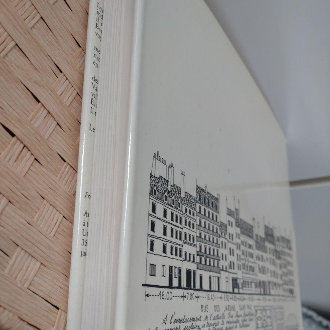 アルベ―ル・ラプラートの膨大なスケッチからみるフランスの建築