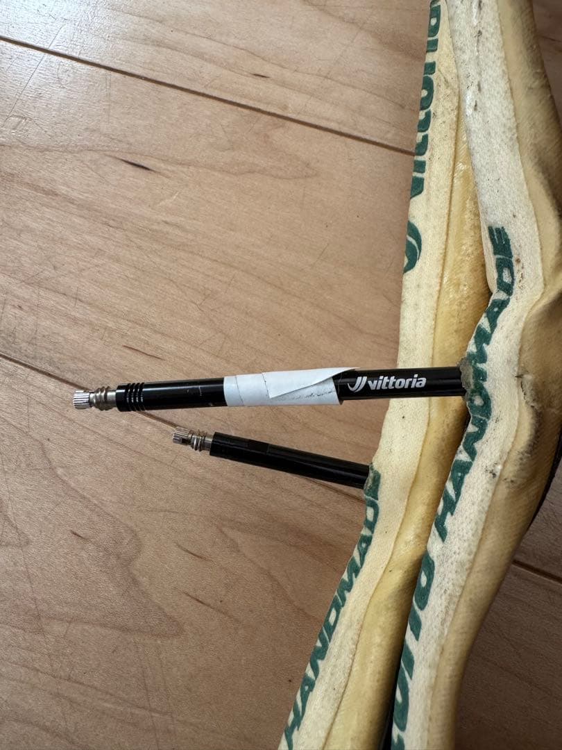 Vittoria Corsa Graphene 2.0 チューブラー　1セット