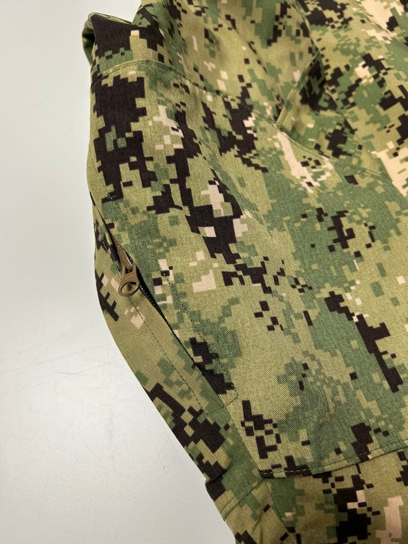 米軍実物　デジタルカモ　ミリタリージャケット　US.NAVY GORE-TEX