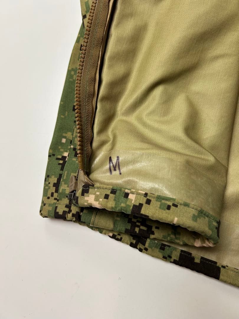 米軍実物　デジタルカモ　ミリタリージャケット　US.NAVY GORE-TEX