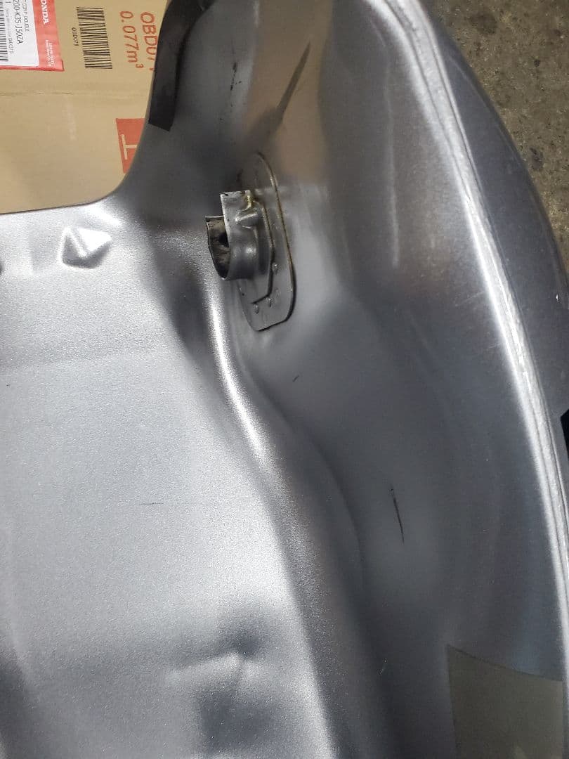 ホンダ CB1100RS用 純正タンク サイドカバー　美品