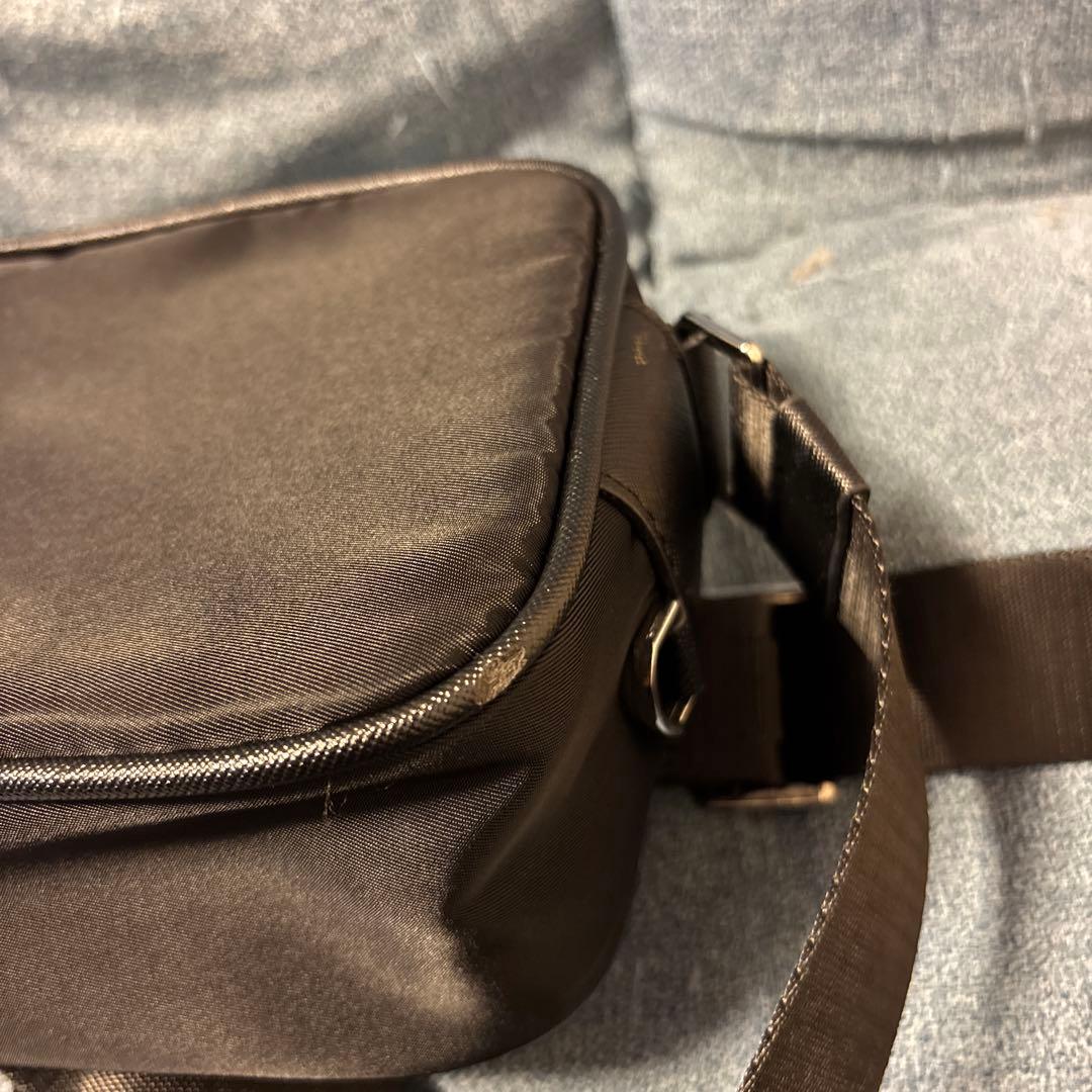 ノベルティ！！　難あり！！　プラダ　ショルダーバッグ　ノベルティ　ナイロン