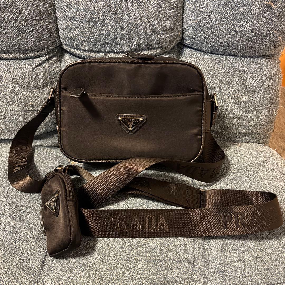 ノベルティ！！　難あり！！　プラダ　ショルダーバッグ　ノベルティ　ナイロン