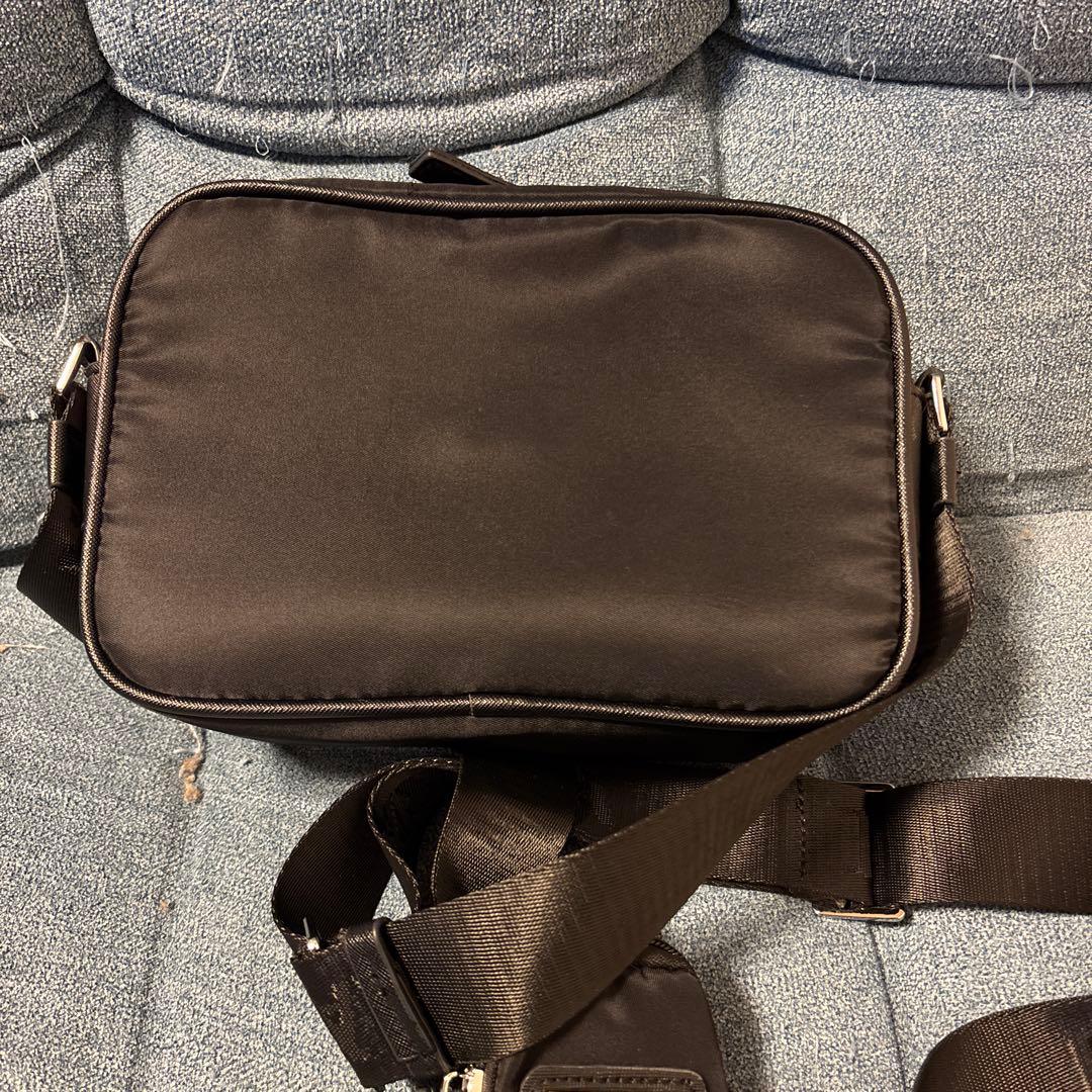 ノベルティ！！　難あり！！　プラダ　ショルダーバッグ　ノベルティ　ナイロン