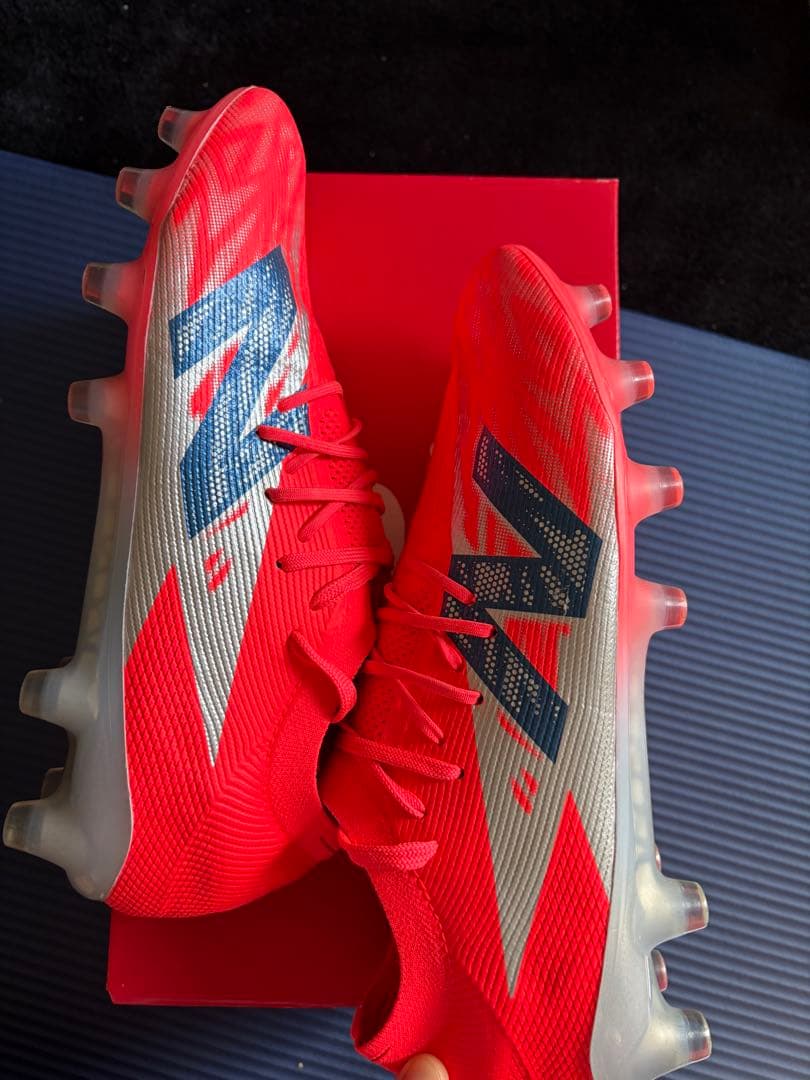 シューズ new balance FURON PRO HG V8