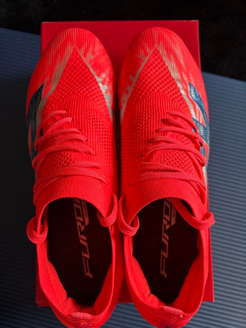 シューズ new balance FURON PRO HG V8