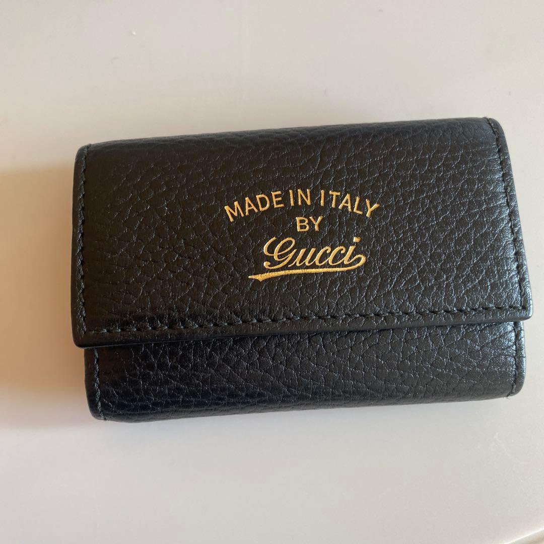 最終値下げ　美品　Gucci 黒レザーキーケース