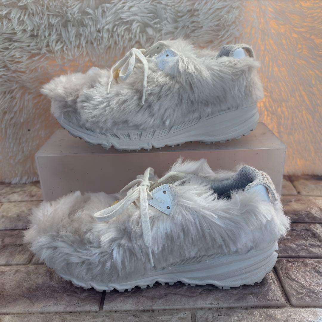 美品　激レアUGG アトモス CA805 X 2020 スニーカー　24cm