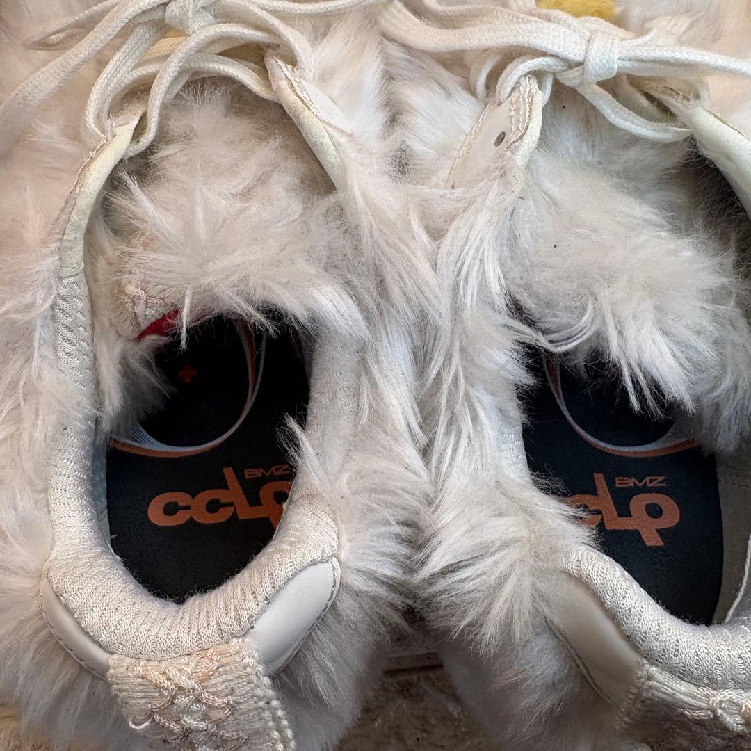 美品　激レアUGG アトモス CA805 X 2020 スニーカー　24cm