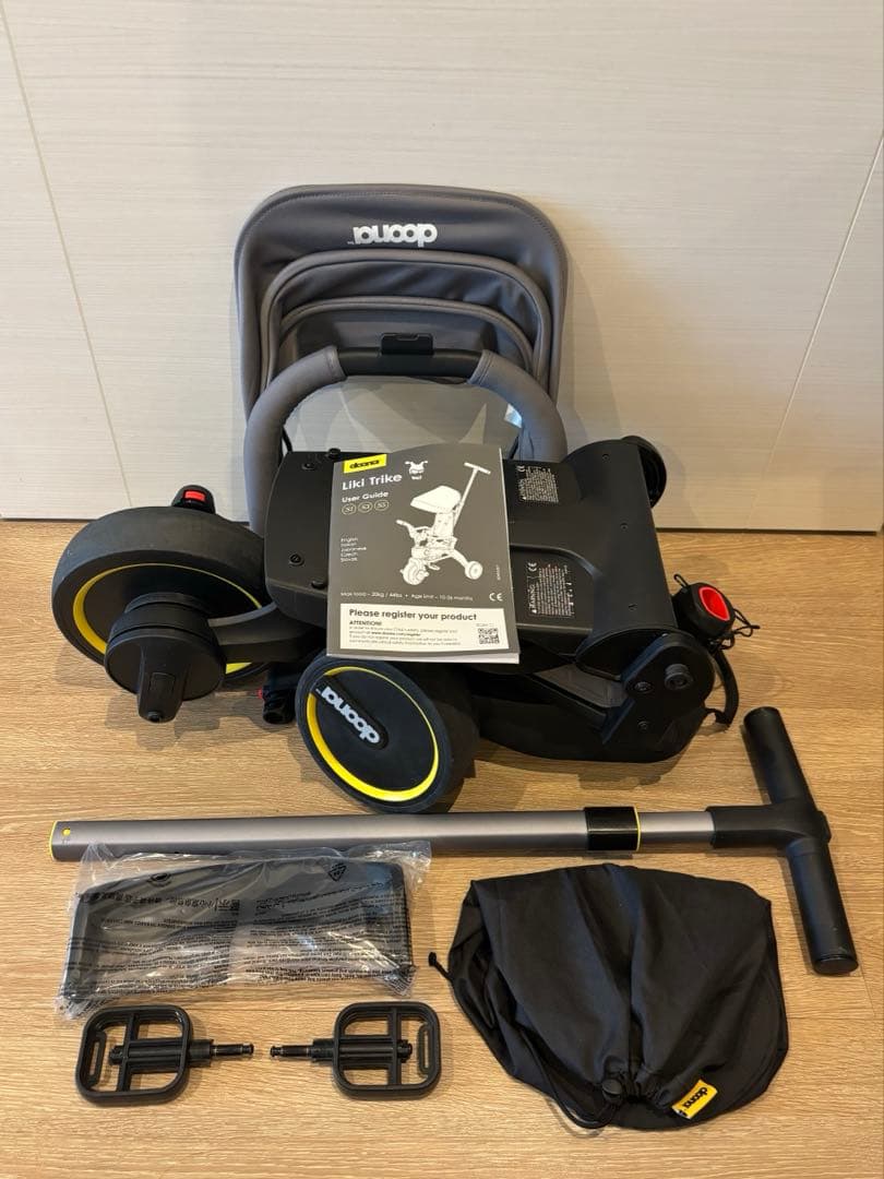 doona LIKI TRIKE リキトライク グレー　折り畳み三輪車　ドゥーナ
