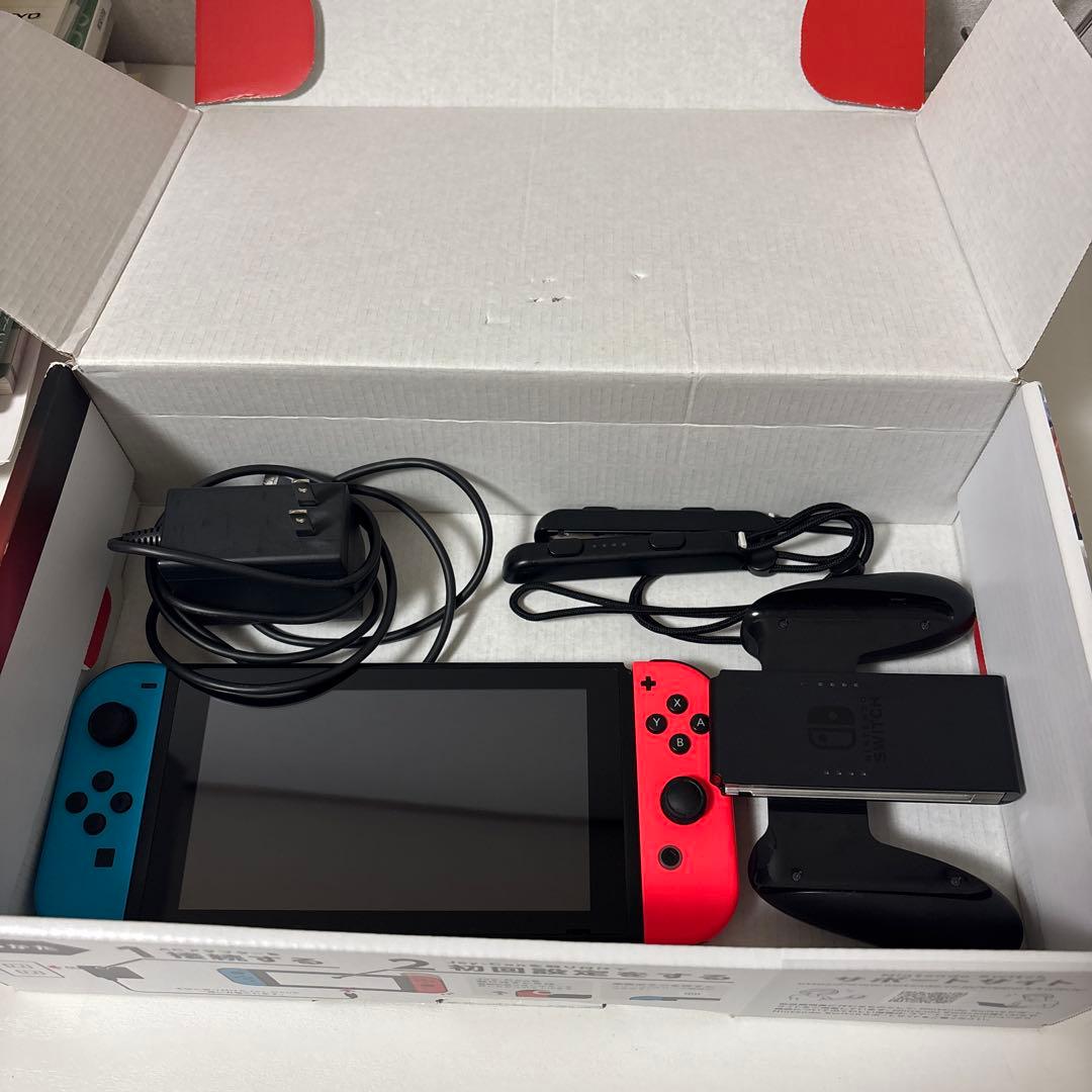 Nintendo Switch 本体 赤/青 箱付き