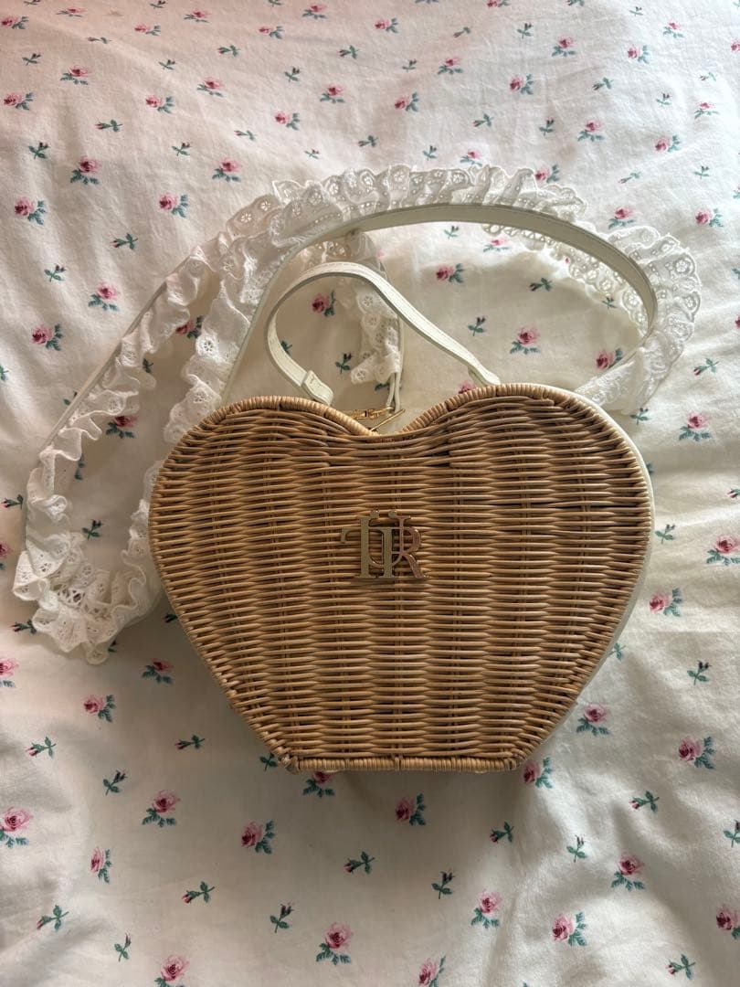 treat urself Love summer basket かごバッグ