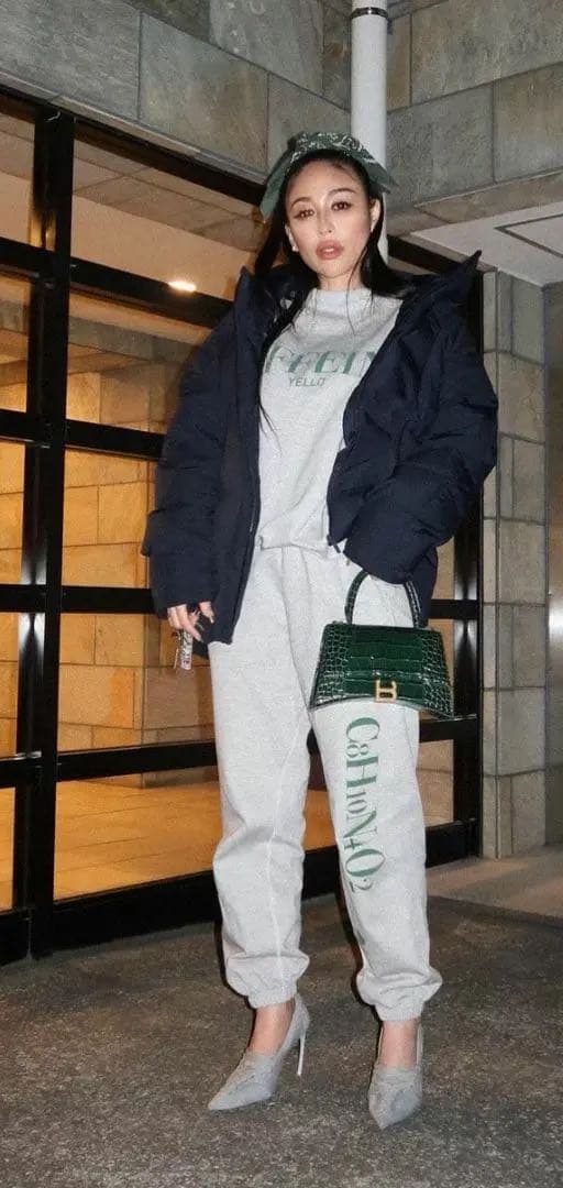 YELLO ノベルティ　スウェット　セットアップ