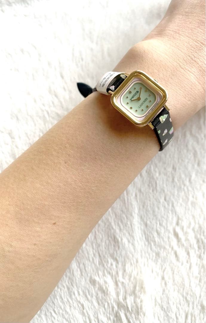 未使用⭐︎ シチズン wicca LADUREEコラボ 限定600本 ソーラー