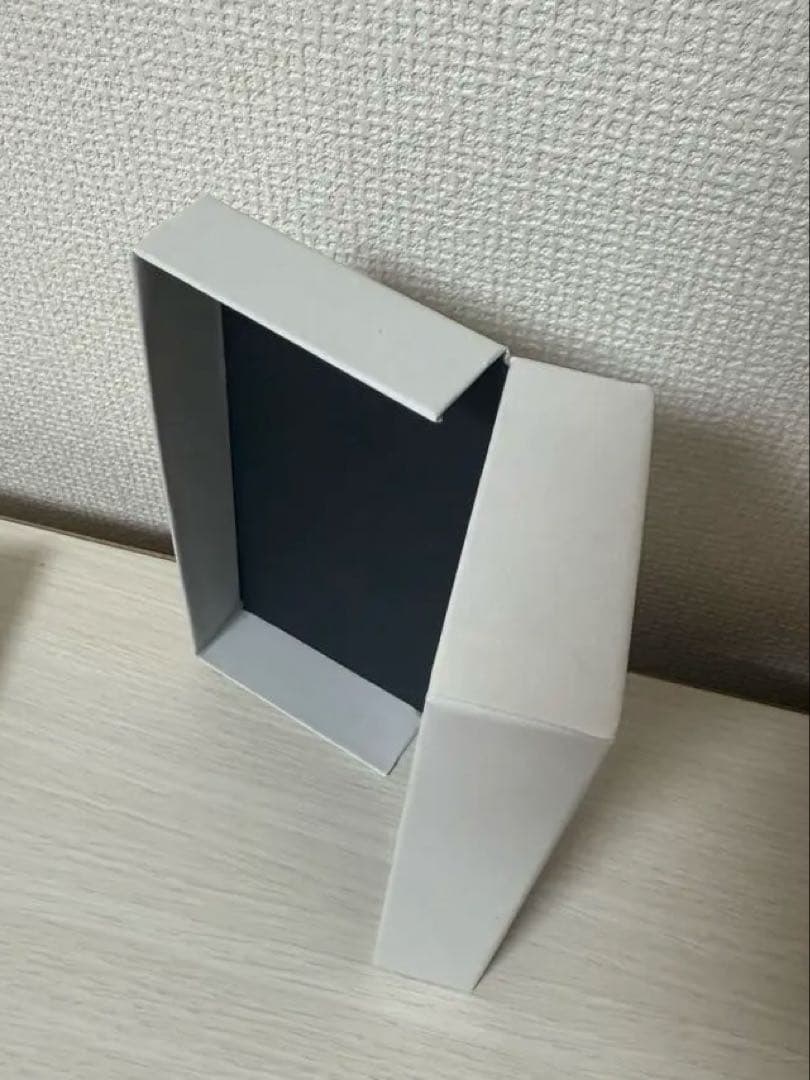 LOEWE EARTH 香水 ボックス付き