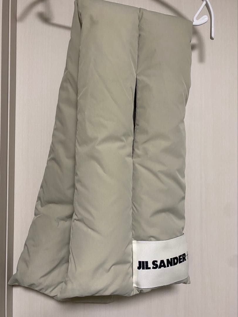 ［人気］JIL SANDER ダウンスカーフ カーキ