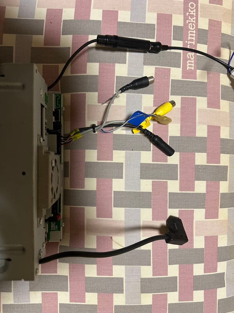 カロッツェリアAVIC-ZH0007 サイバーナビ