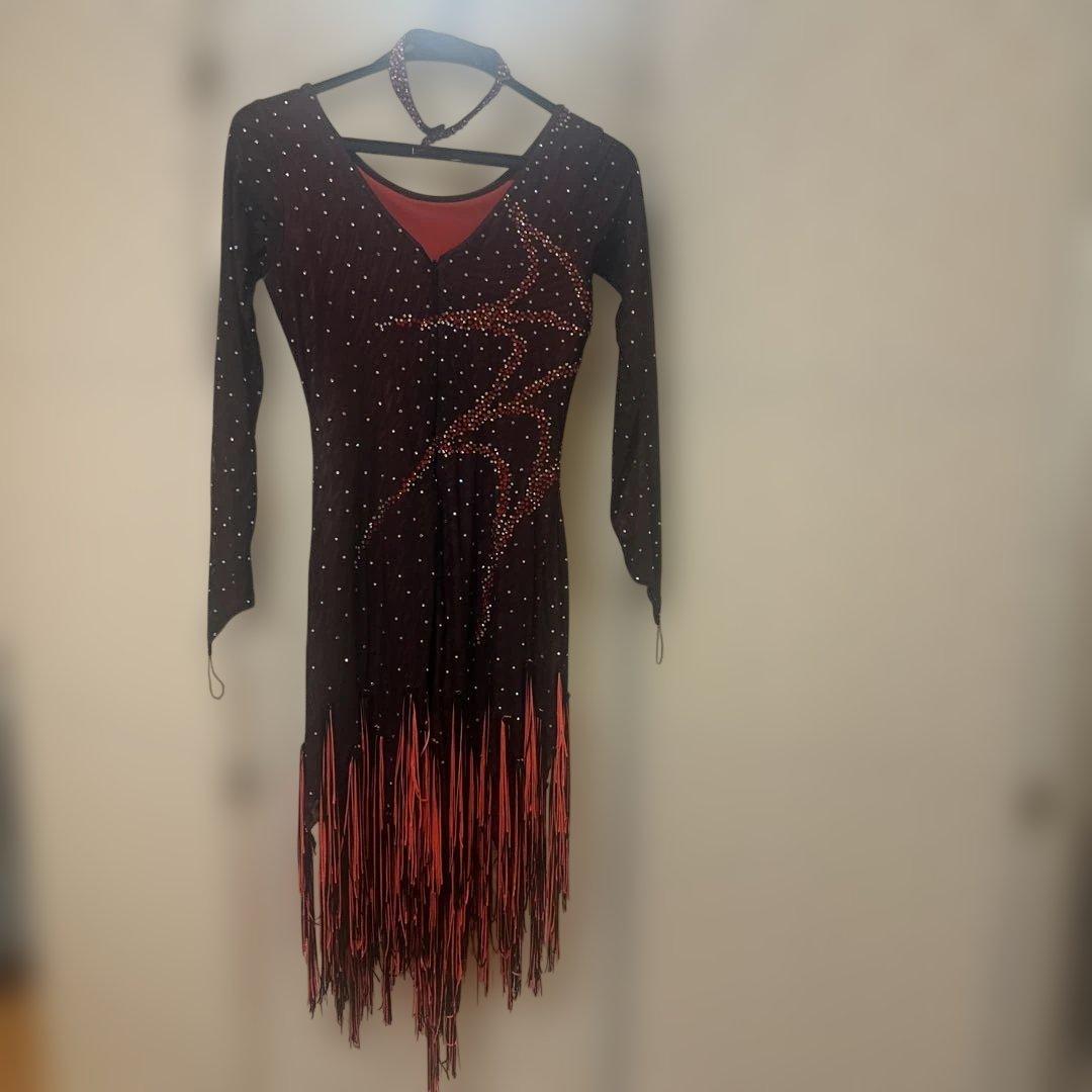 社交ダンス用ラテンドレス Mサイズ 赤黒