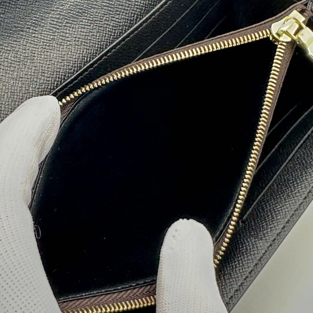 ルイヴィトン ポルトフォイユ サラ ジャイアント リバース モノグラム 二つ折り