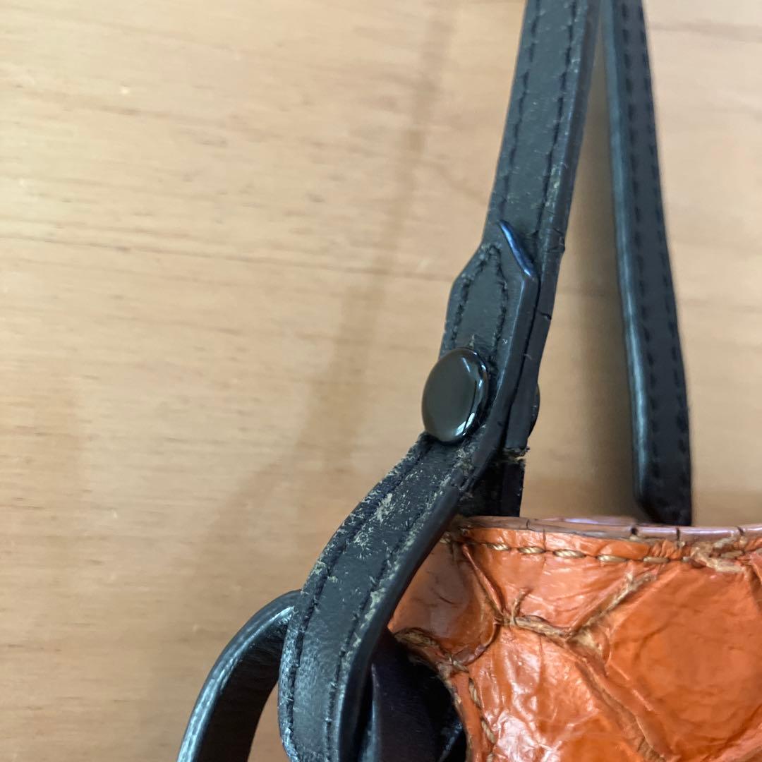 【OSKLEN】オスクレン ピラルク レザー ショルダーバッグ