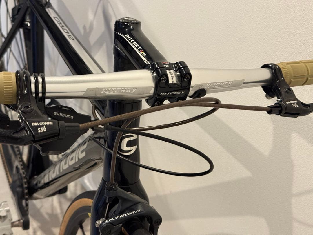 フラットバーロードcannondale caad12 mavic r-sys