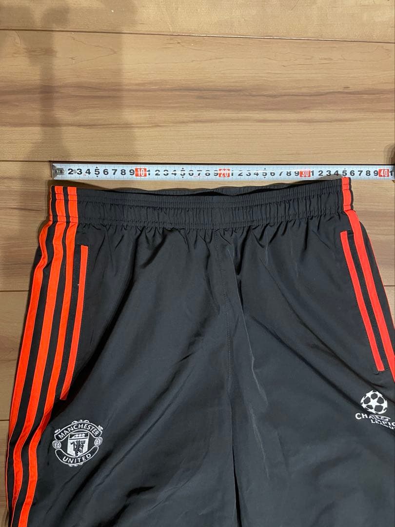 マンチェスターユナイテッドチャンピオンズリーグトレーニングウェア　セットアップ