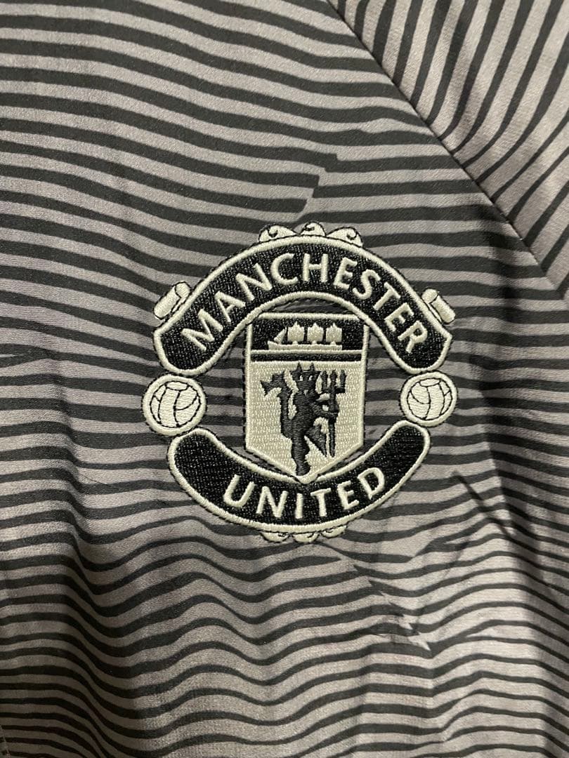マンチェスターユナイテッドチャンピオンズリーグトレーニングウェア　セットアップ