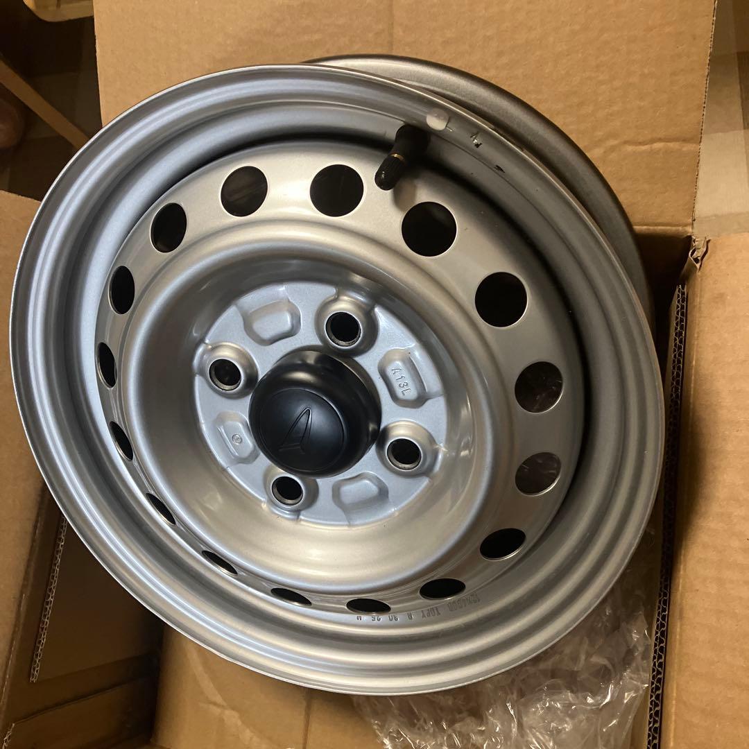 ダイハツハイゼットカーゴ s700v新車外し純正12インチスチールホイール　4本