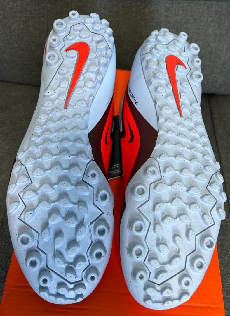 【新品未使用】NIKE ファントム6 TF 28.5cm【HJ4123-400】