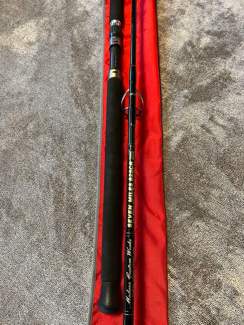 MCワークス SEVEN MILES 825CR