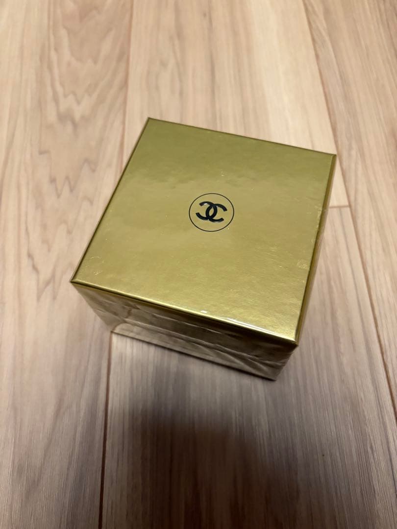 本日限定値下げ⭐︎新品未開封⭐︎CHANELサブリマージュ ラ クレーム ルミエール