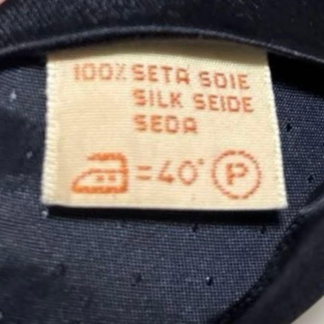 ZEGNA ゼニア　ネクタイ　濃紺　無地　光沢　肉厚　美品