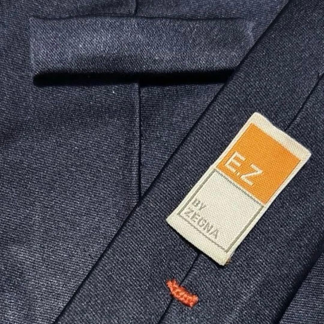 ZEGNA ゼニア　ネクタイ　濃紺　無地　光沢　肉厚　美品
