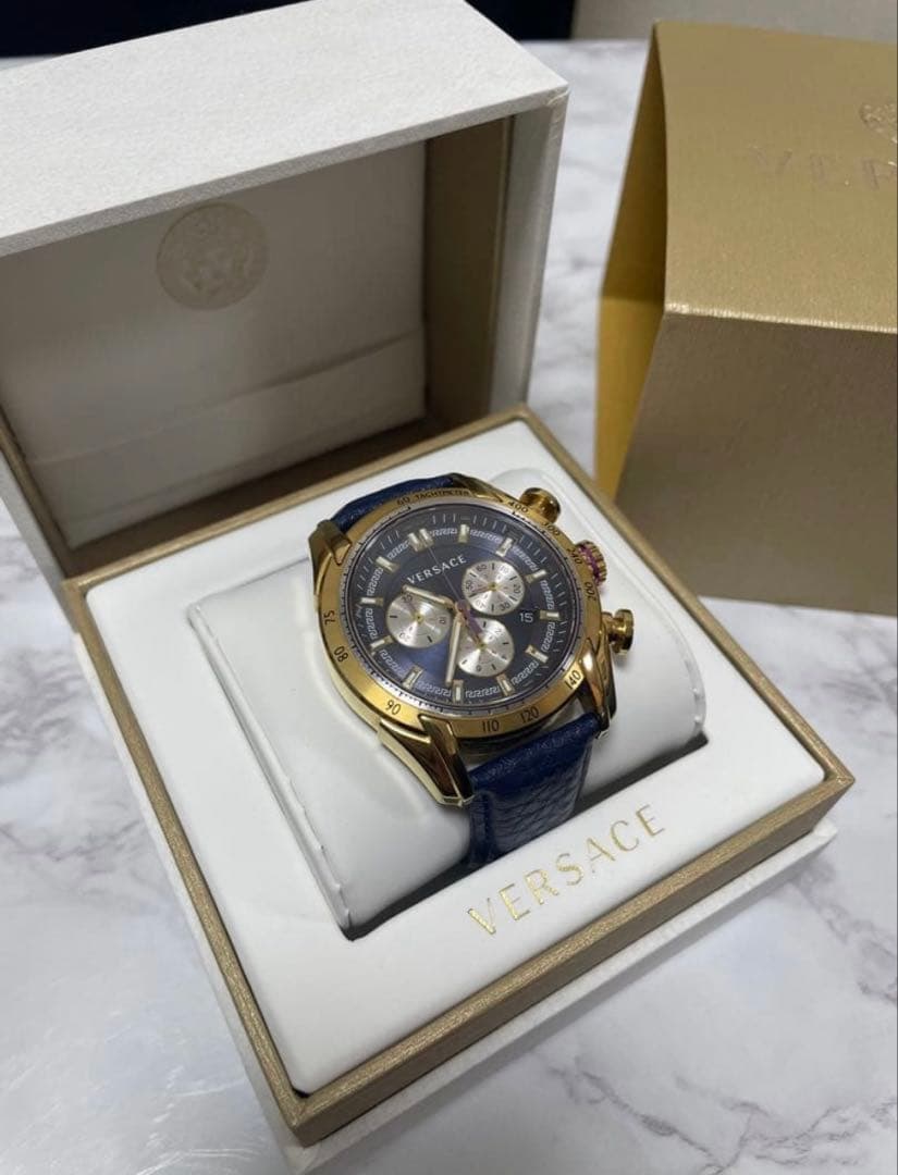 ヴェルサーチ　時計　メンズ