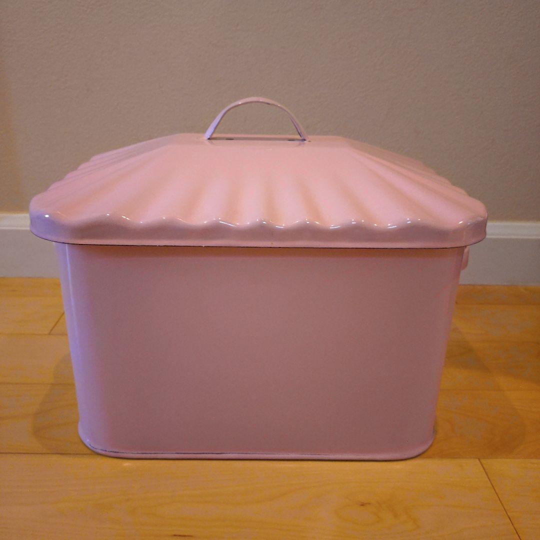 ホーロー缶　ピンク　スクエア オールドファームハウス