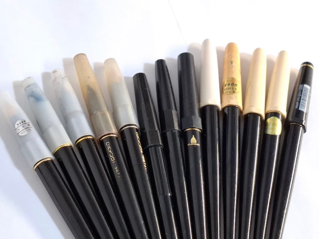 d*2様 デスクペン　40本まとめ　パイロット　プラチナ万年筆　セーラー　未使用