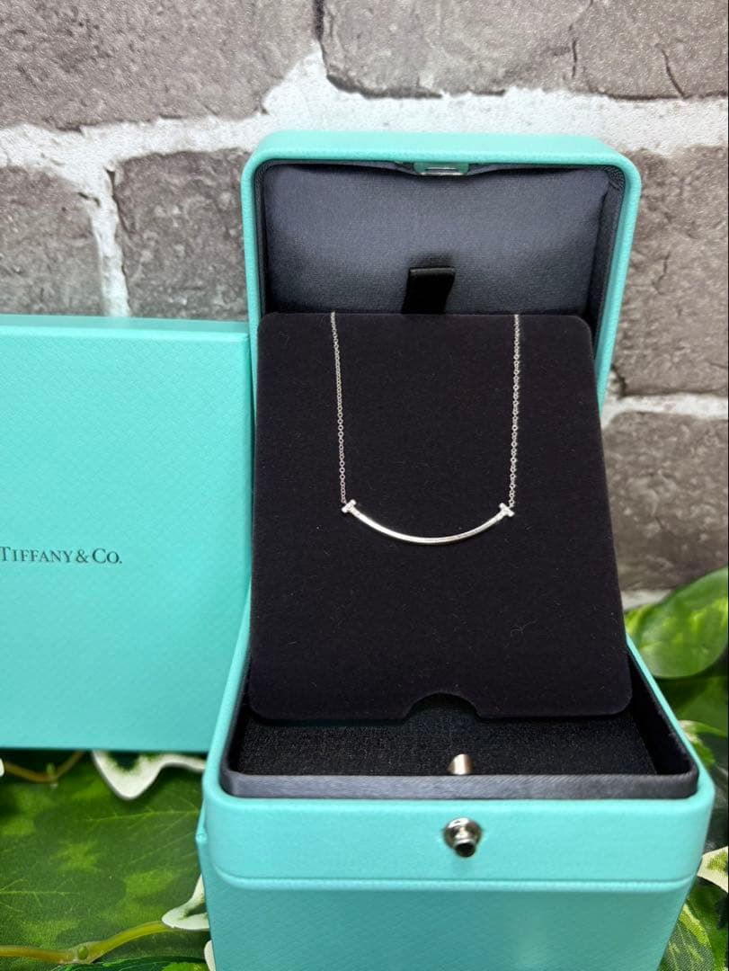 ⭐️美品⭐️定価34.6万ティファニーT スマイルペンダントホワイトゴールドダイヤ