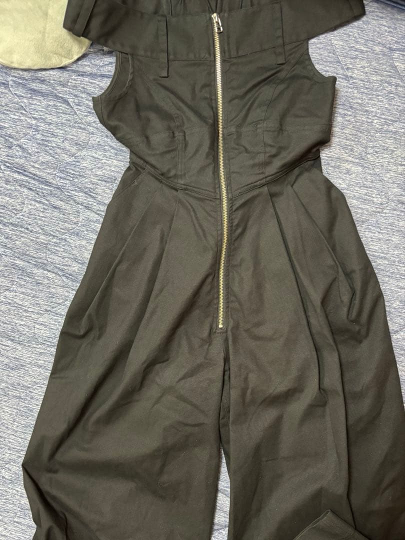 【お値引き】MAISON SPESIAL フロントジップロンパース